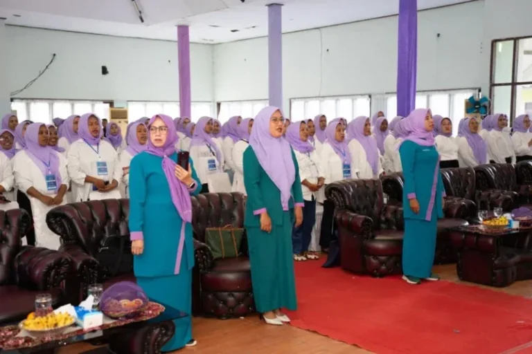 Warga Tulehu Antusias Kedatangan Tim Sosialisasi Makan Bergizi Gratis