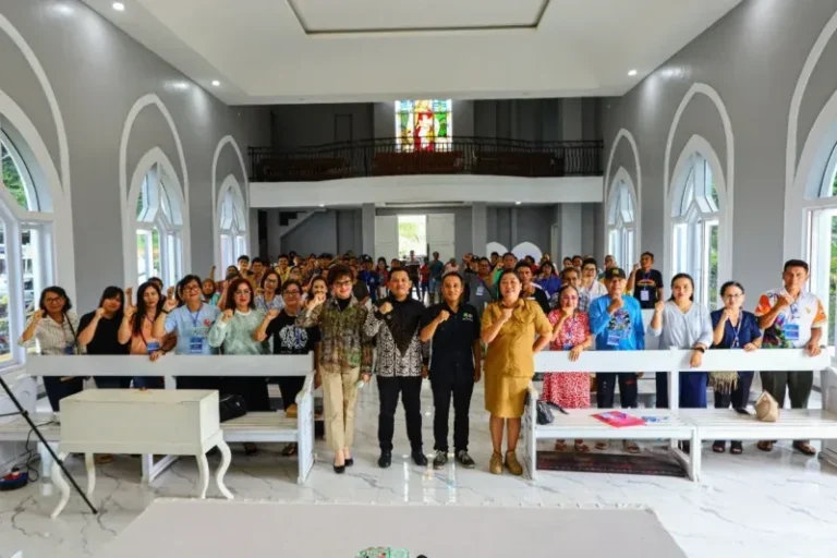 Penguatan Komitmen Pemerintah dan DPR Melalui Program MBG dalam Mendorong Generasi Sehat di Minahasa