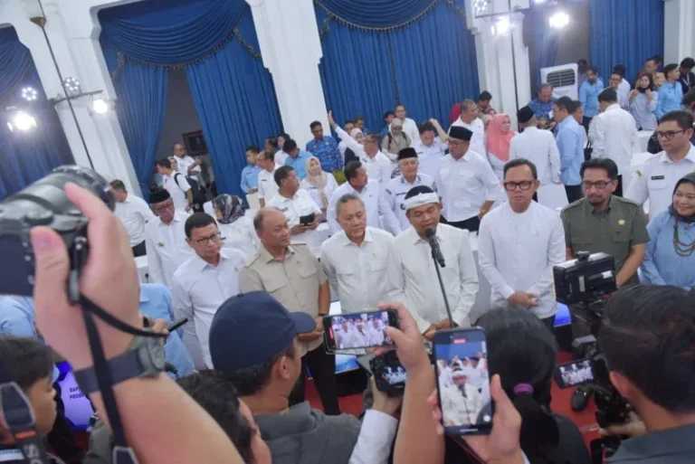 BGN Apresiasi Kinerja Pemdaprov Jabar yang Berhasil Turunkan Kasus Keracunan MBG