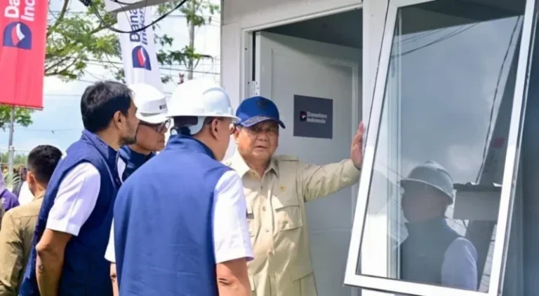 Kejar Target 15.000 Unit Tiga Bulan, Presiden Prabowo Tinjau Hunian Danantara di Aceh Tamiang
