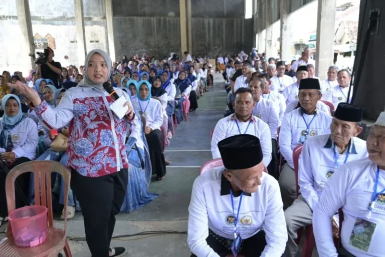 Rahmawati Herdian Ajak Warga Lampung Selatan Sukseskan Program MBG demi Pemenuhan Gizi Anak