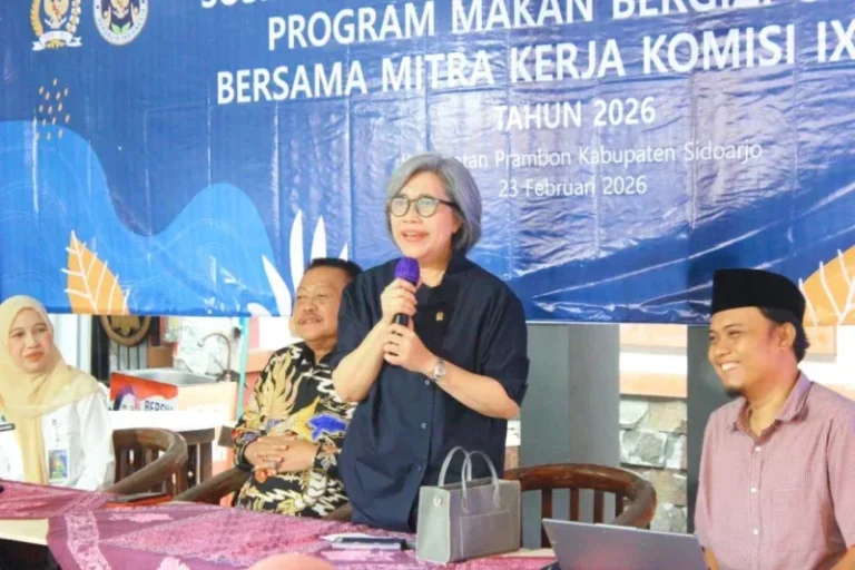 Komisi IX DPR Tekankan Pentingnya Gizi dan Penguatan Keluarga dalam Sosialisasi MBG di Sidoarjo