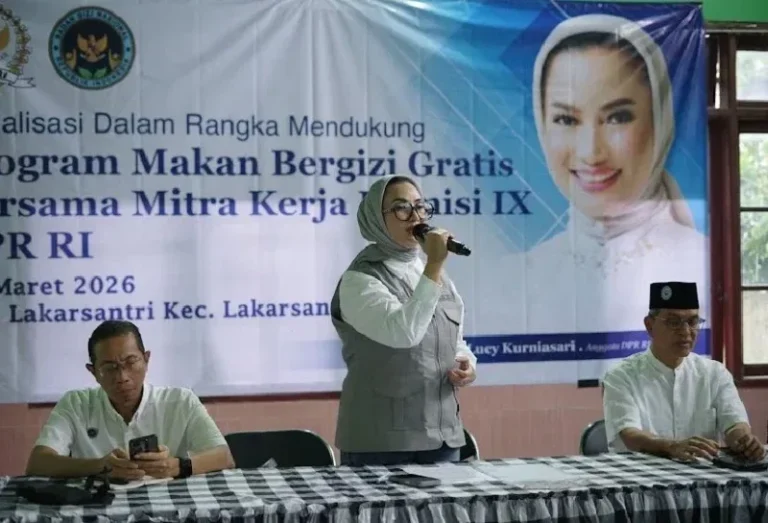 Antusiasme Warga Lakarsantri Sambut Program Makan Bergizi Gratis