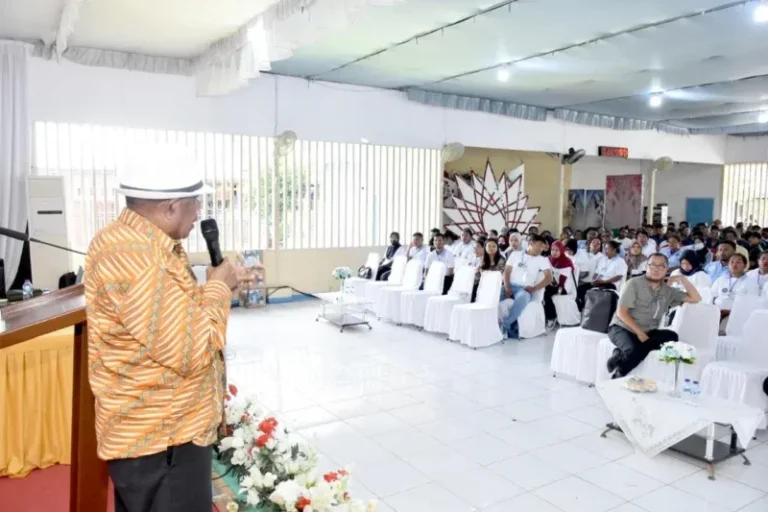 Komisi IX DPR Tegaskan Pengawasan dan Kualitas dalam Sosialisasi MBG di Manokwari