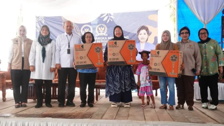 Sosialisasi Program Makan Bergizi Gratis di OKU Timur, DPR RI Ajak Masyarakat Dukung Peningkatan Gizi Anak