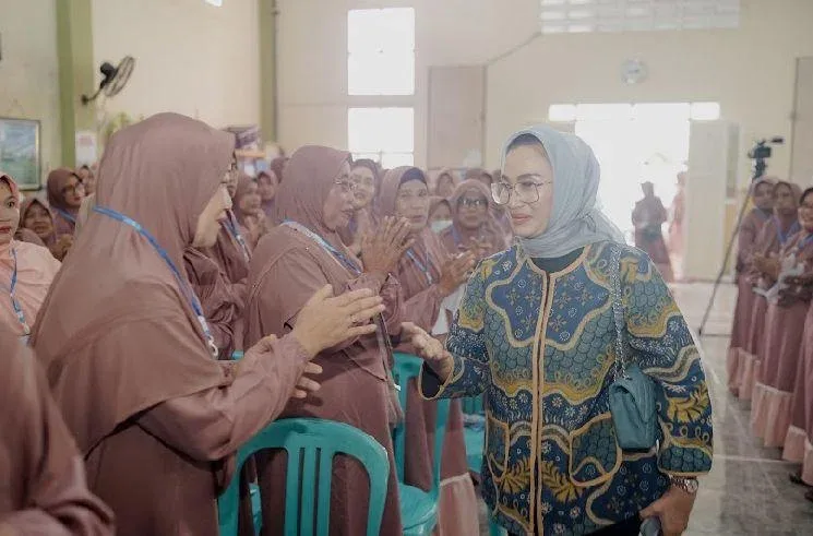 Sosialisasi Program MBG di Surabaya, Lucy: Pengawasan Masyarakat Penting untuk Konsistensi Program