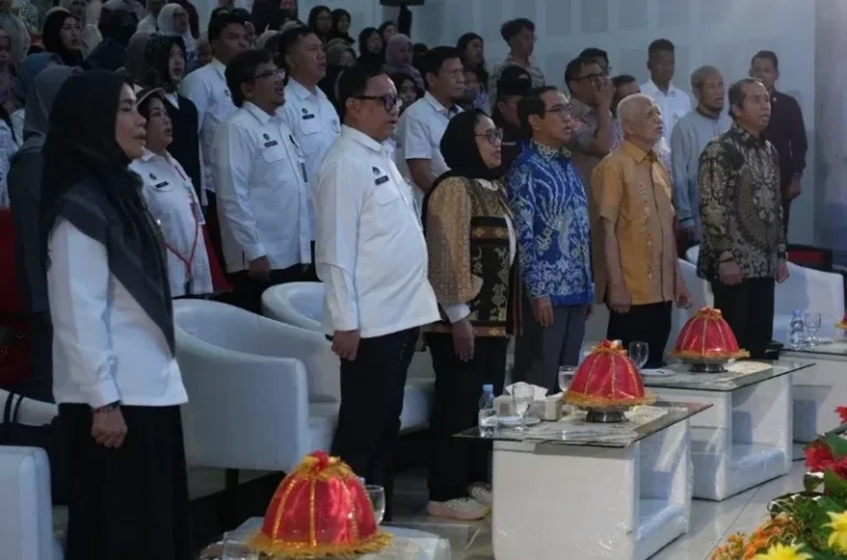 BGN Goes To Campus: Dorong Program MBG sebagai Investasi Strategis Menuju Indonesia Emas 2045