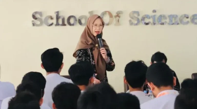 Sosok Perempuan Penggerak Pelayanan Publik, dr Ratnawati Kembali Torehkan Prestasi